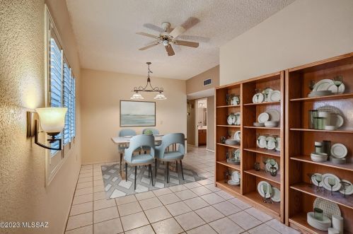 1972 Misty Hollow Ln, Tucson AZ  85704-0953 exterior