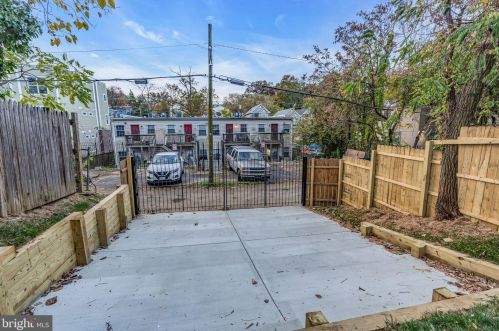 5821 Field Pl, Washington DC exterior