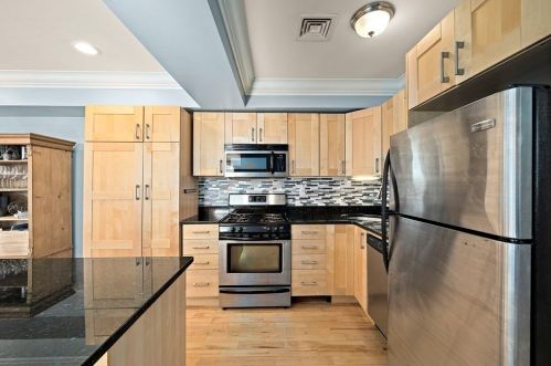 38 Dix St, Boston, MA