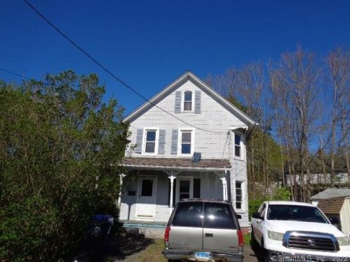 85 Brightwood Ave, Torrington CT 06790-5010 exterior