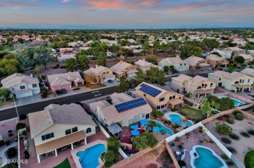 5361 Linda Ln, Chandler AZ 85226-1644 exterior