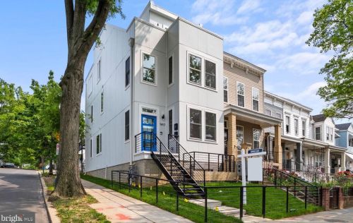 1417 Montello Ave, Washington, DC 20002-2803