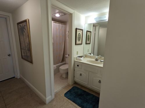 4611 Kittiwake Ct, Boynton Beach FL 33436-5228 exterior