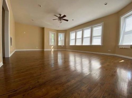 8236 Ellis Ave, Chicago IL 60619-5502 exterior