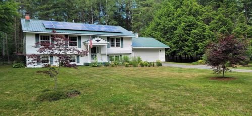14 Evergreen Dr, Concord, NH 03304-4615
