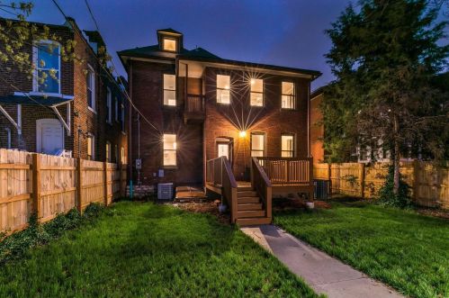 3850 Arsenal St, Saint Louis MO  63116-4803 exterior