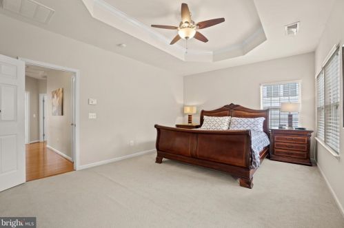 6802 Morning Brk Ter, Alexandria VA 22315-6117 exterior