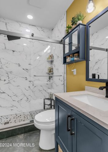 46 1st St, East Freehold, NJ 07728-2453