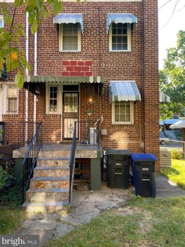 1705 Ft Davis St, Washington DC 20020-1044 exterior