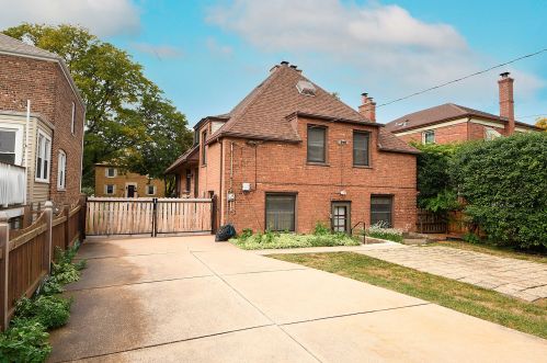 10535 Talman Ave, Chicago IL 60655-1702 exterior