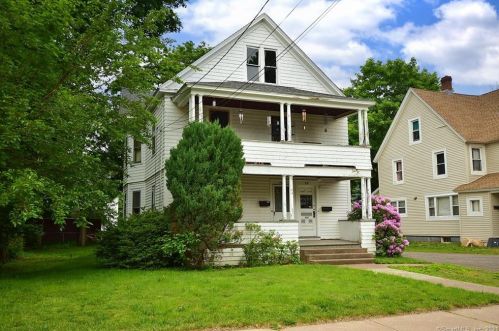 88 Hamlin St, Manchester, CT 06040-5321