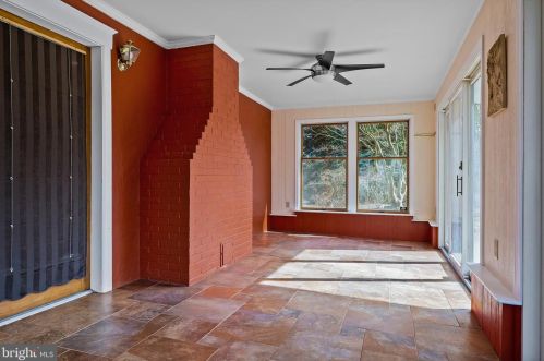 79 Orchard Ave, Runnemede NJ 08078-1356 exterior