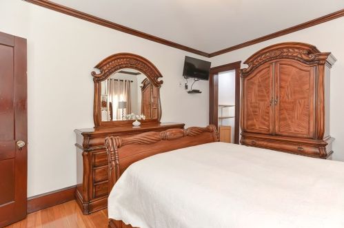 4765 Washington St, Boston MA exterior