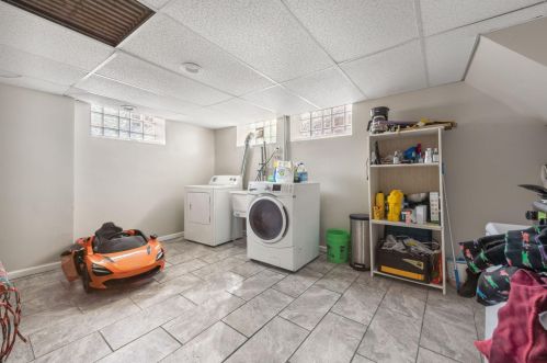 3062 54th St, Milwaukee WI  53219-3354 exterior