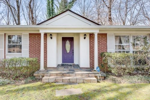 4010 Longview Dr, Atlanta GA  30341-1506 exterior