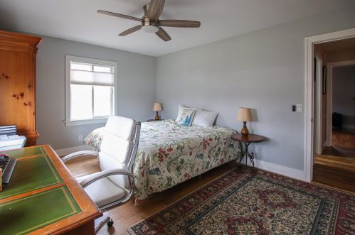 734 Ruddiman Dr, Meskegon MI  49445-2867 exterior