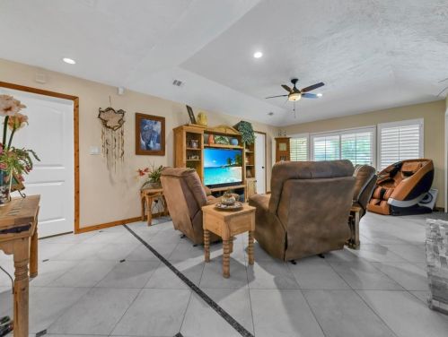 20131 Sunny Shr Dr, Humble TX 77346-1757 exterior