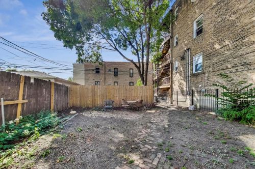 2255 Addison St, Chicago IL 60618-6017 exterior