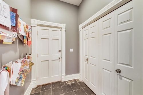 2704 Racine Ave, Chicago IL 60614-1206 exterior