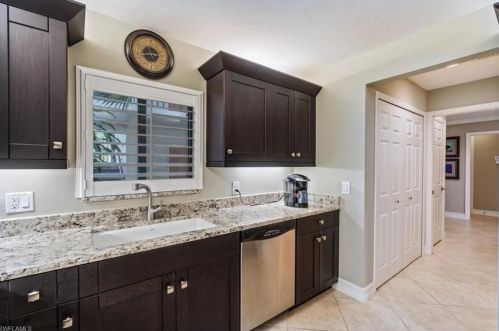 34 Cypress Vw Dr, Naples FL 34113-8008 exterior