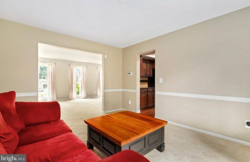 17032 Flatwood Dr, Rockville MD 20855-2539 exterior