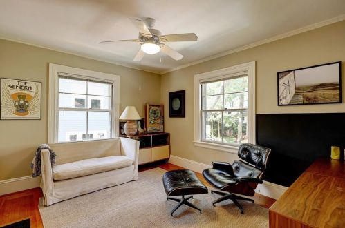 690 Angell St, Providence RI 02906-5309 exterior