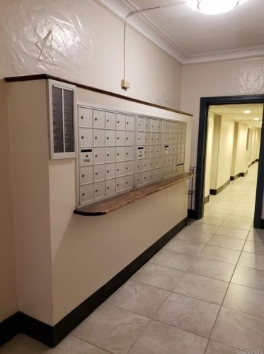 61 Grand St, Mount Vernon NY 10552-2133 exterior