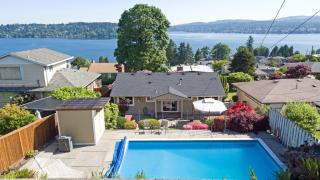 10453 Forest Ave, Seattle, WA 98178-2607