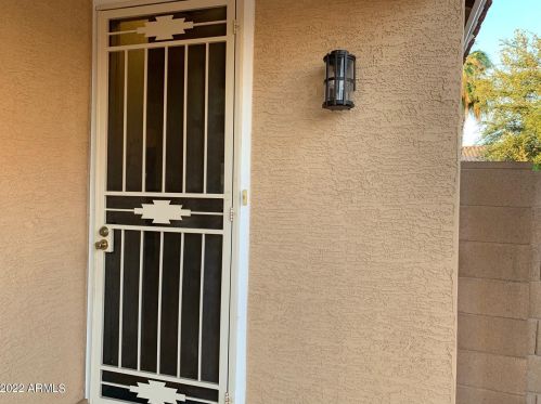 6782 Ivanhoe St, Chandler AZ  85226-1652 exterior