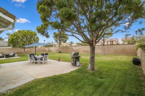 1641 Muirfield Dr, Oxnard CA  93036-7757 exterior