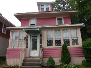 12 Bruce St, Schenectady, NY 12302-2313