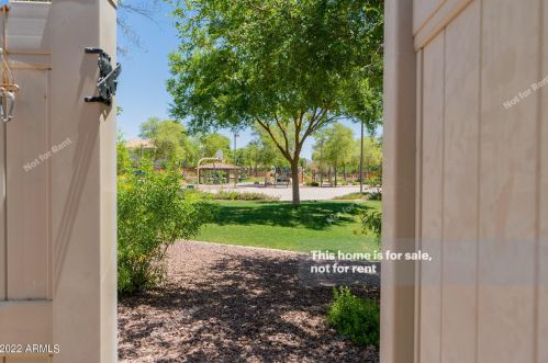 15925 21st Ln, Phoenix AZ  85023-9207 exterior