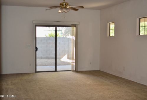 1103 Fresno St, Chandler AZ  85286-1490 exterior