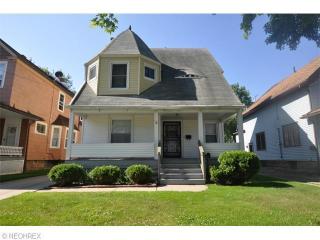 9815 Marietta Ave, Cleveland, OH 44102-3622