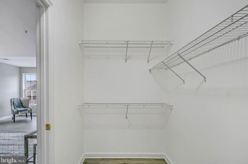 10414 Heathside Way, Rockville MD 20854-6346 exterior