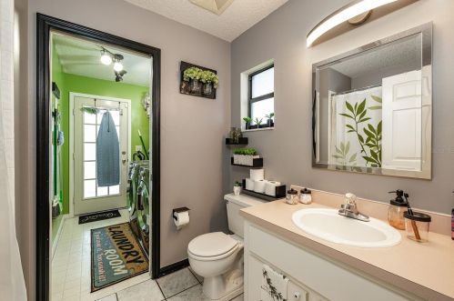 12001 Lynmoor Dr, Riverview FL 33579-7034 exterior