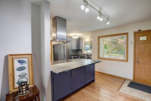 4510 Odana Rd, Madison WI  53711-1445 exterior