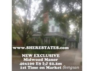 935 9th St, Brooklyn, NY 11230-3516