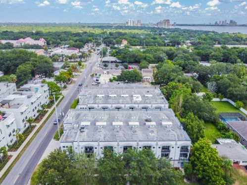 5008 Macdill Ave, Tampa FL  33611-3805 exterior