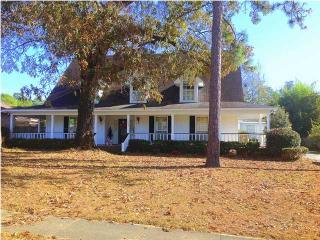 1605 Sugar Creek Dr, Mobile, AL 36695-2729