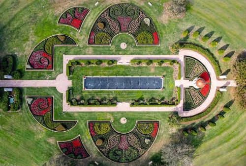 16779 Cabreo Dr, Naples FL 34110-3271 exterior