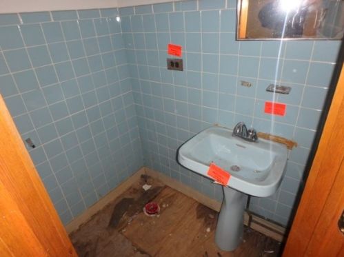 6132 Indiana Ave, Chicago IL 60628-2821 exterior