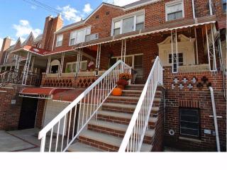 303 Bay 10th St, Brooklyn NY  11228-3907 exterior