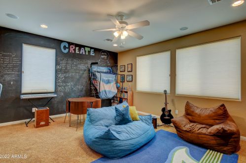 38809 Courage Ct, Phoenix AZ exterior