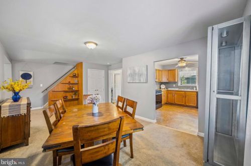 215 Main St, Pilesgrove NJ  08098-1043 exterior