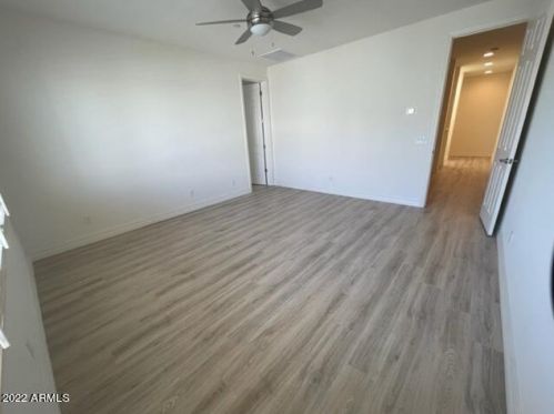 25428 19th Dr, Phoenix AZ  85085-5380 exterior