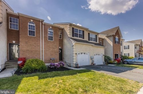 1119 Sageview Dr, Pottstown, PA 19464-7507