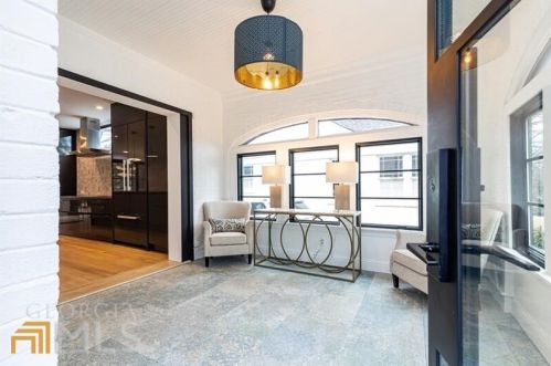 570 Martina Dr, Atlanta, GA 30305-2735