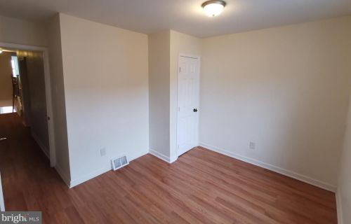 1513 Bouvier St, Philadelphia PA 19140-3535 exterior