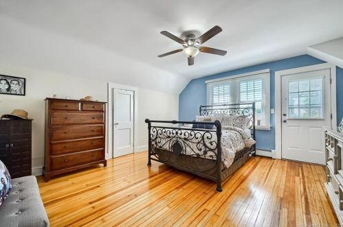 54 Belmont St, New Britain CT 06053-3506 exterior